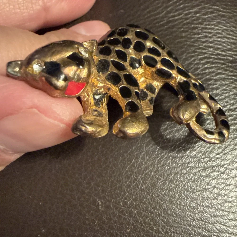 Vintage Leopard Cheetah Brooch